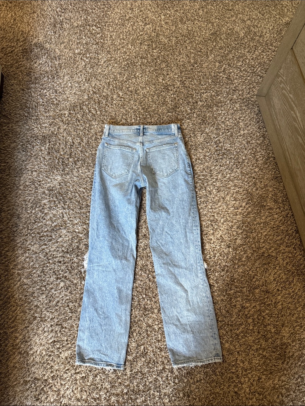 Abercrombie & Fitch the 90s straight ultra high rise light blue jeans 27/4 short - Picture 3 of 3
